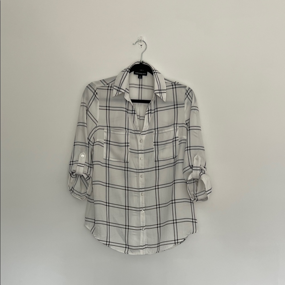 fortune + ivy button down plaid blouse size medium